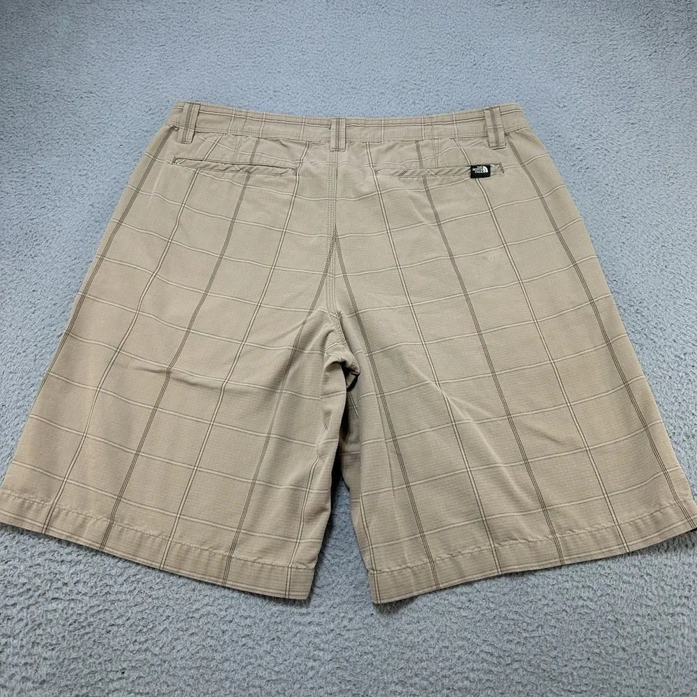 NORTH FACE Shorts Mens 38 Beige Plaid‎ Performance Outdoor Hiking Stretch Beach